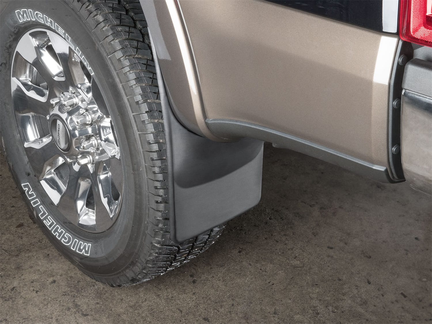MudFlap No-Drill DigitalFit®