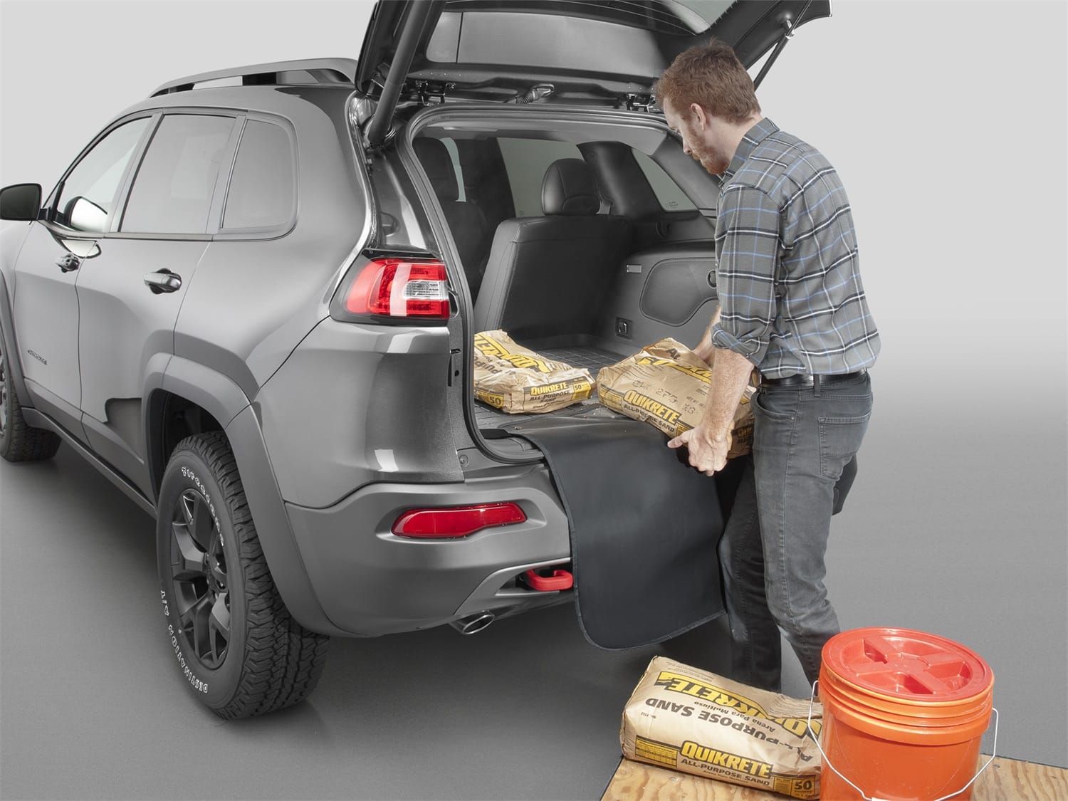 Cargo Liner w/Bumper Protector